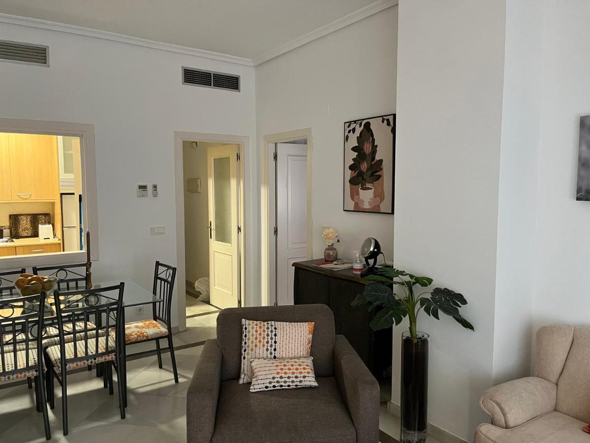 סביליה Very Nice Apartament. City Center. Private Parking מראה חיצוני תמונה