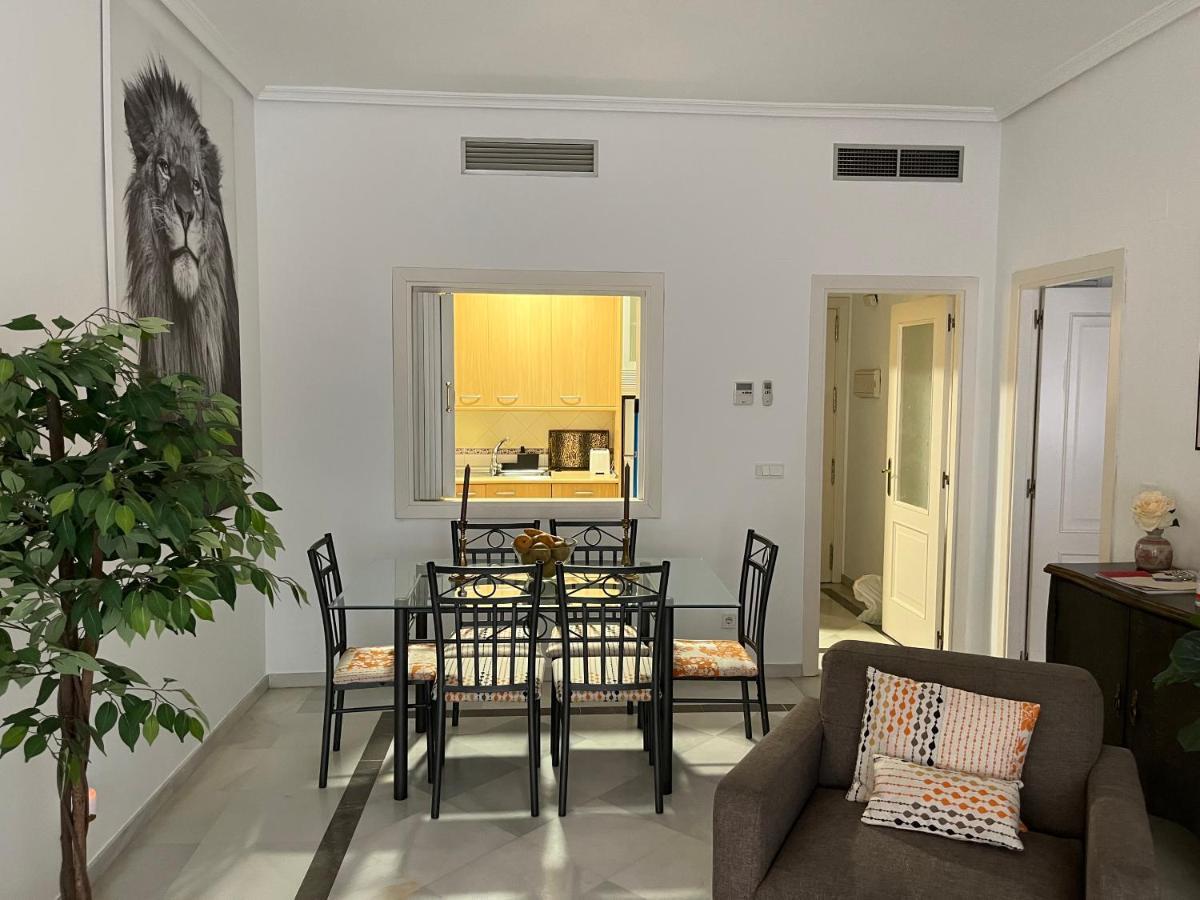 סביליה Very Nice Apartament. City Center. Private Parking מראה חיצוני תמונה